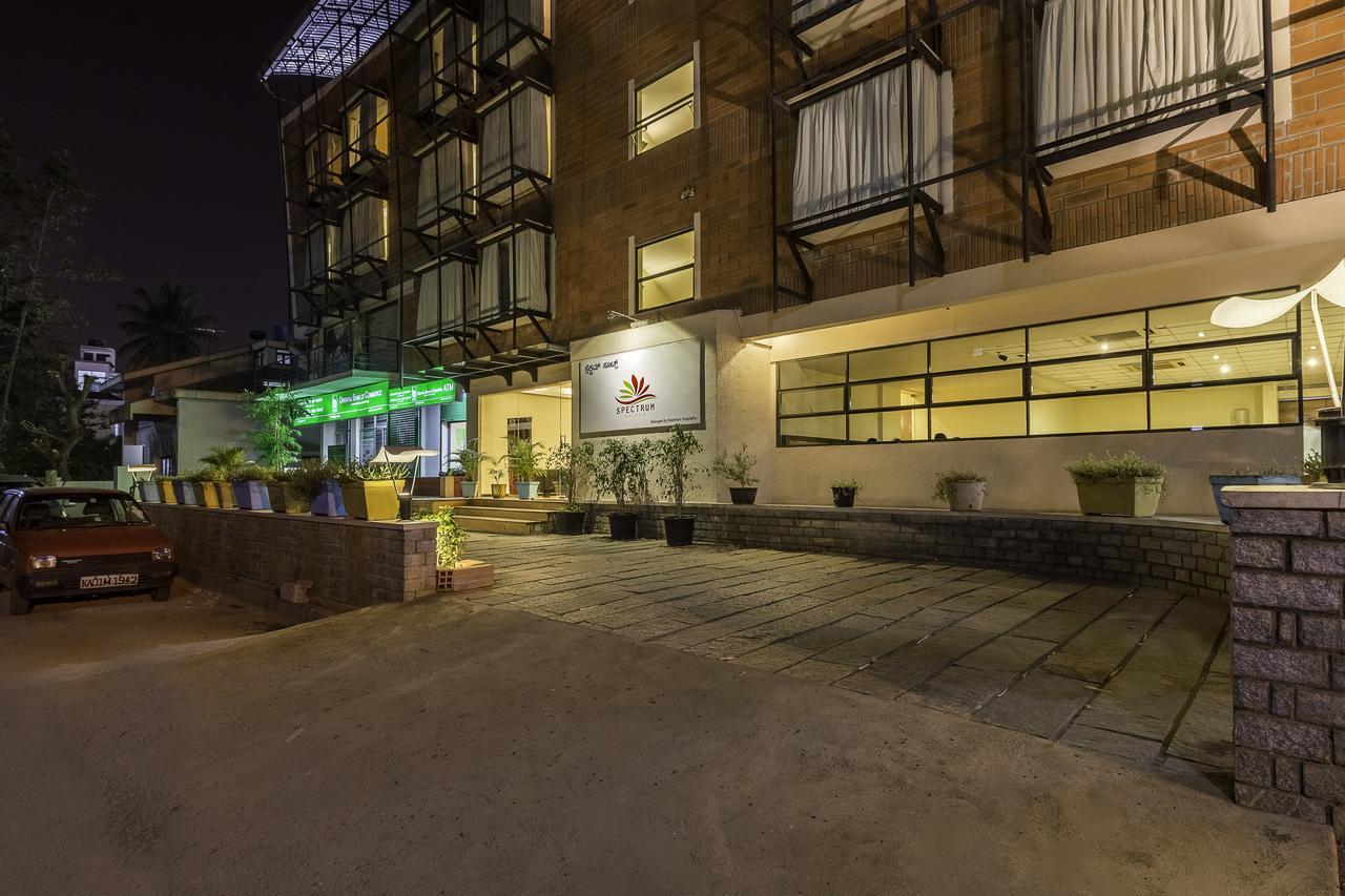 Treebo Trend Spektrum Suites ไมซอร์ ภายนอก รูปภาพ