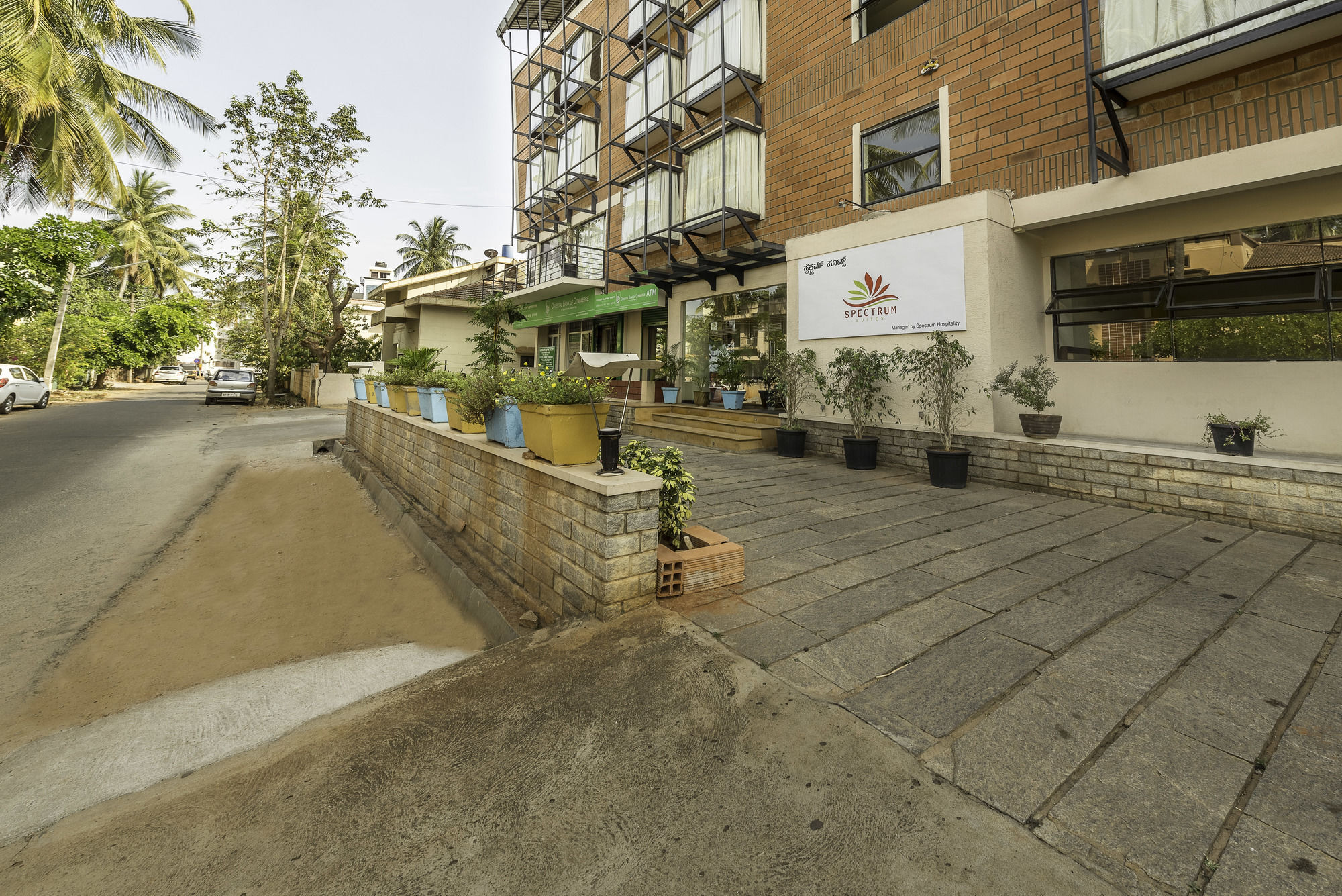 Treebo Trend Spektrum Suites ไมซอร์ ภายนอก รูปภาพ