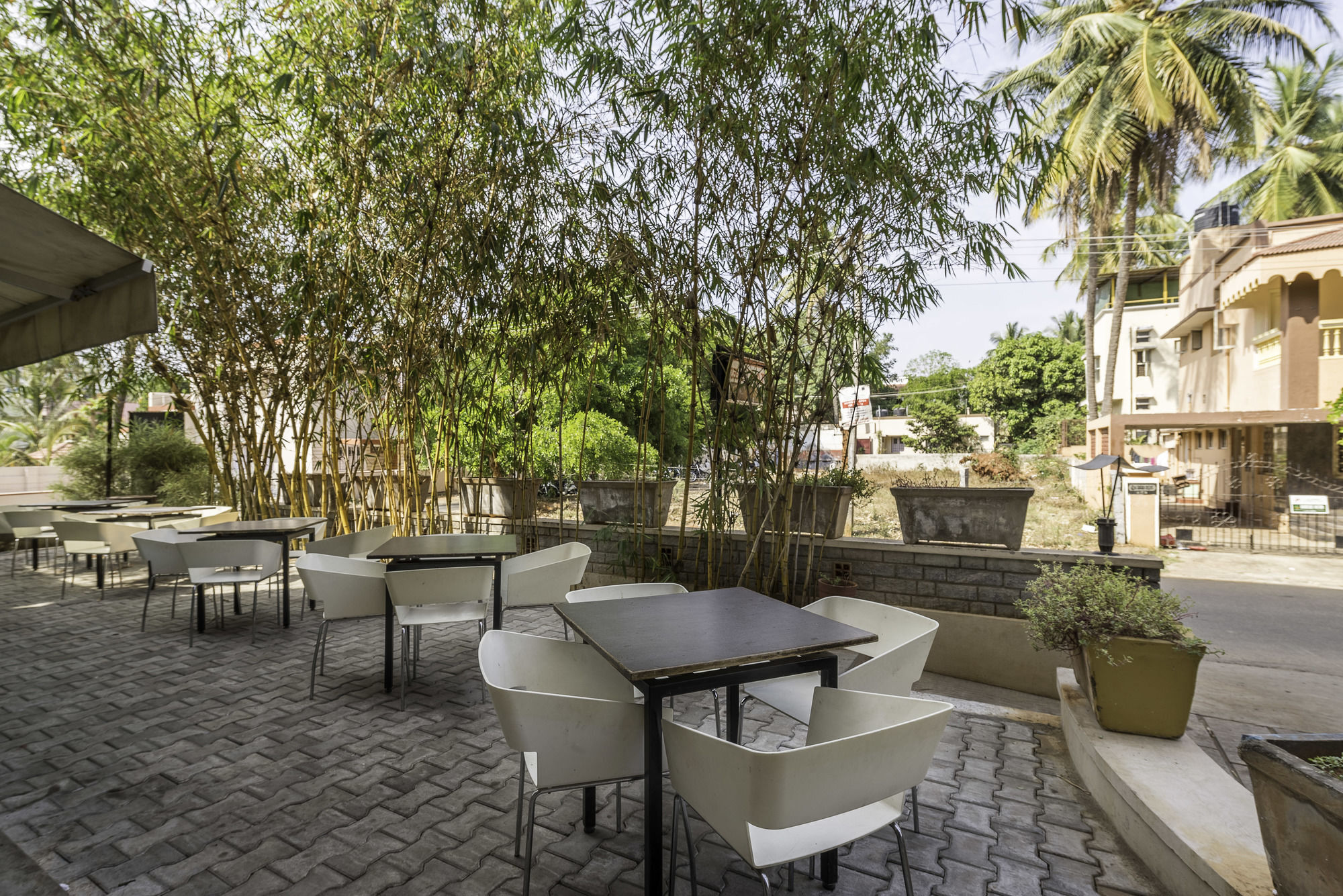 Treebo Trend Spektrum Suites ไมซอร์ ภายนอก รูปภาพ